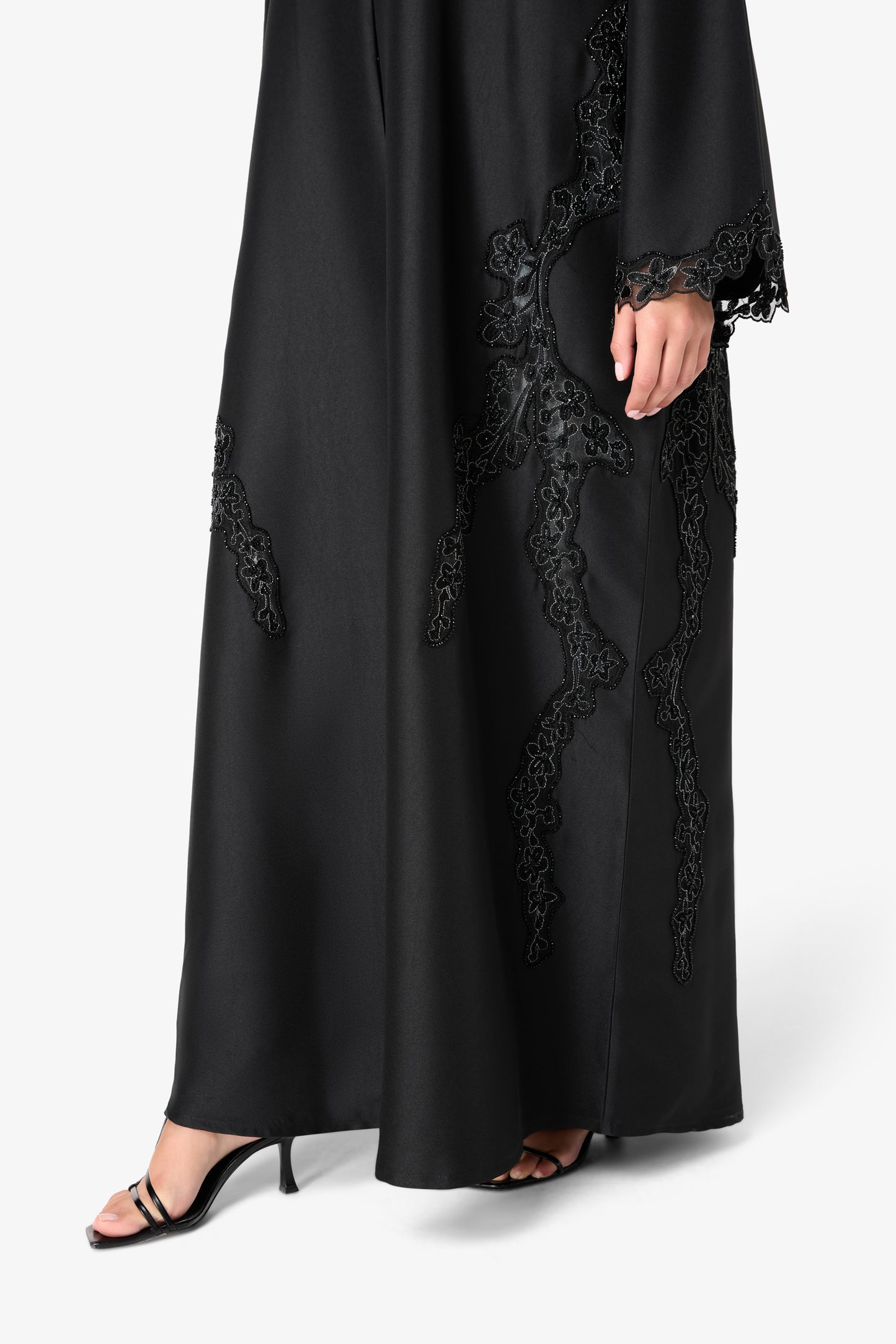 AMAALEEY | Deep Lace & Beaded Abaya