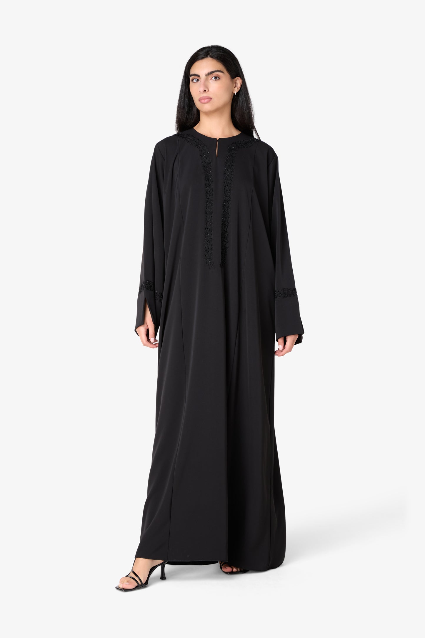 AMAALEEY | Refined Beaded Black Abaya
